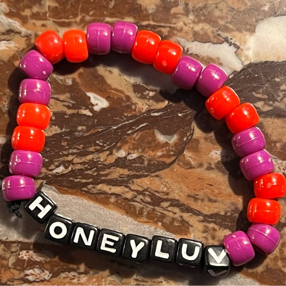 KANDII JEWELRY - Picture 14 of 15